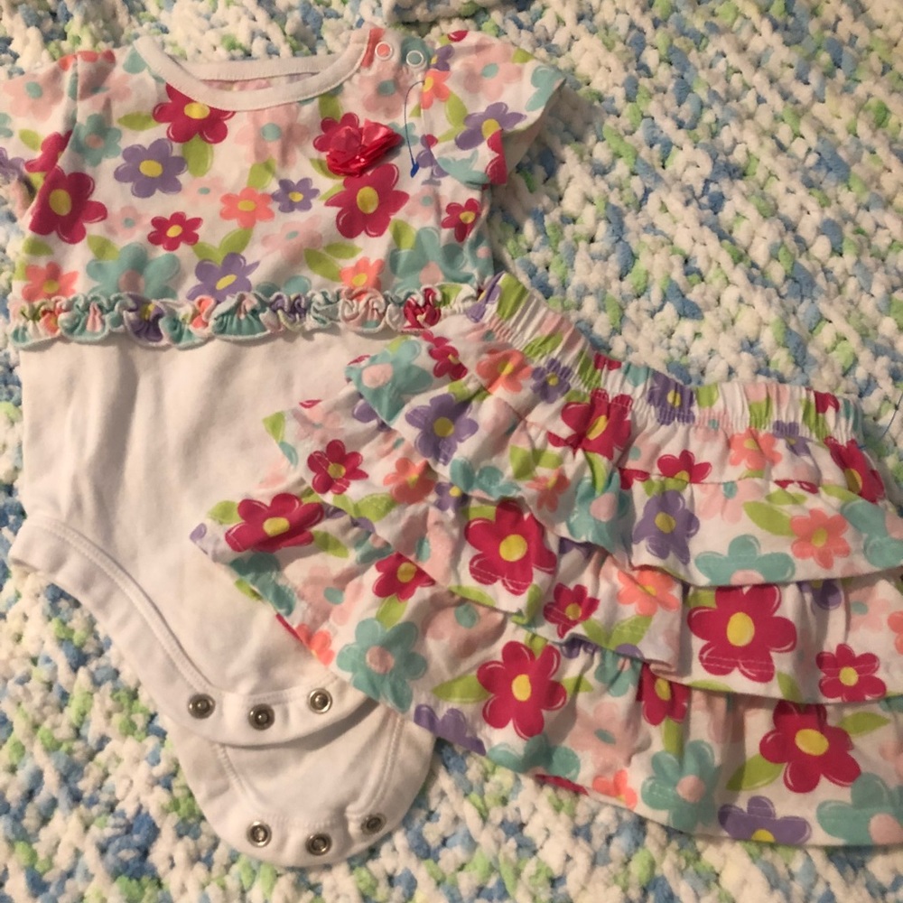 Garanimals matching set